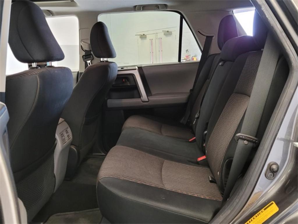 2013 Toyota 4Runner - $20,000