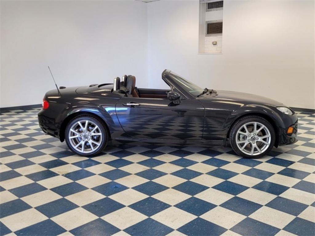 2015 MAZDA MX-5 - $21,000