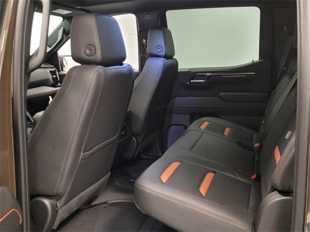 2023 GMC Sierra - $70,553
