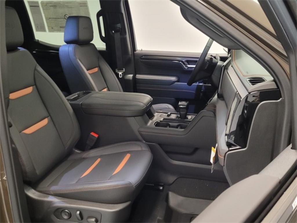 2023 GMC Sierra - $70,553