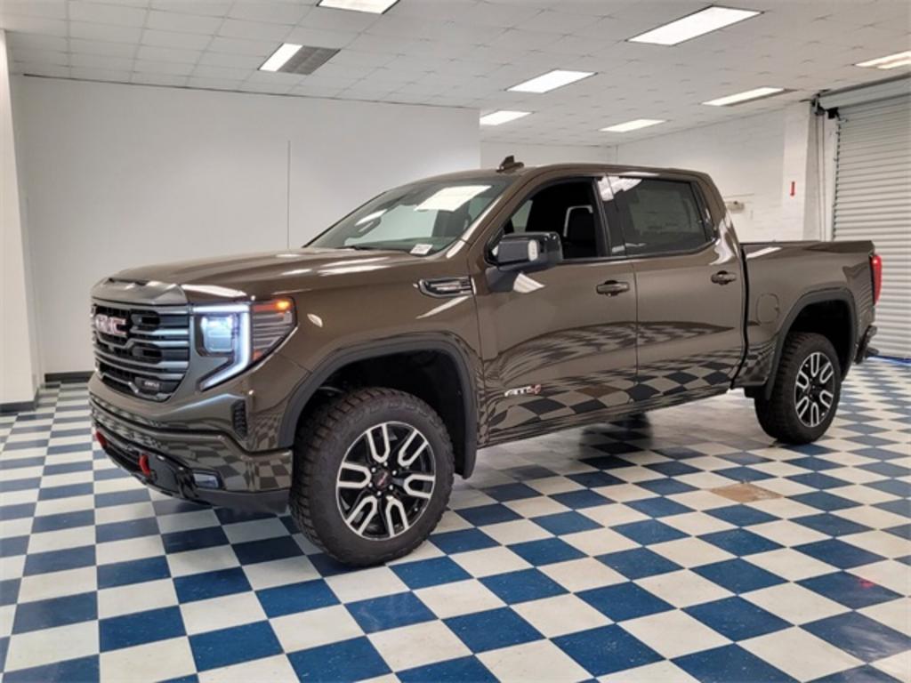 2023 GMC Sierra - $70,553