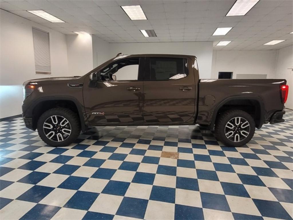 2023 GMC Sierra - $70,553