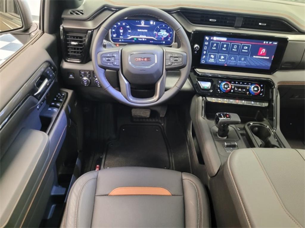 2023 GMC Sierra - $70,553