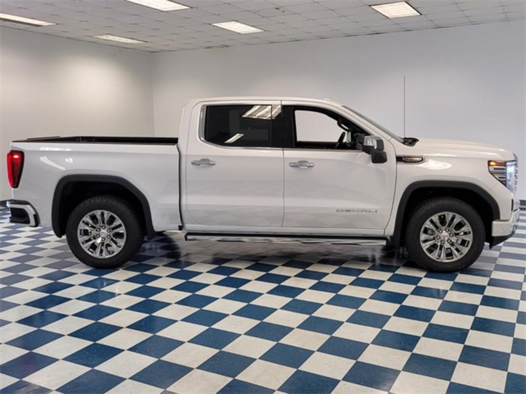 2023 GMC Sierra - $75,146