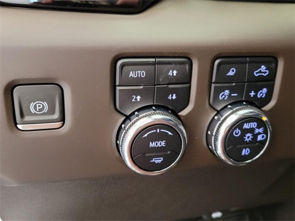 2023 GMC Sierra - $75,631