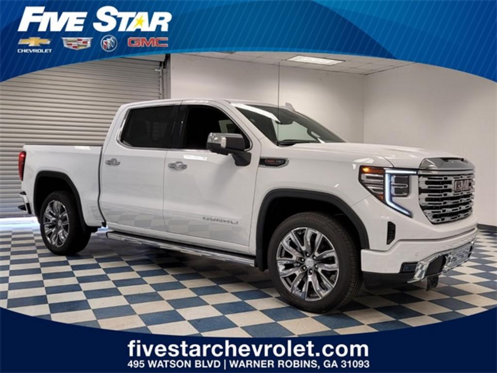 2023 GMC Sierra - $75,631