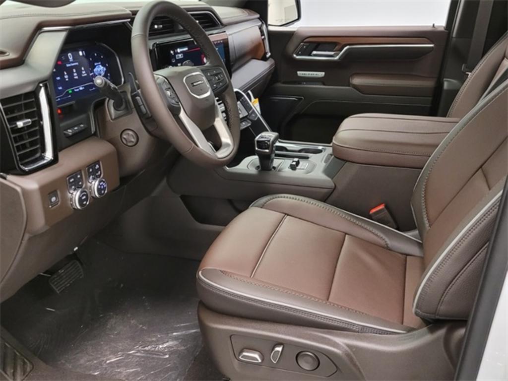 2023 GMC Sierra - $75,631