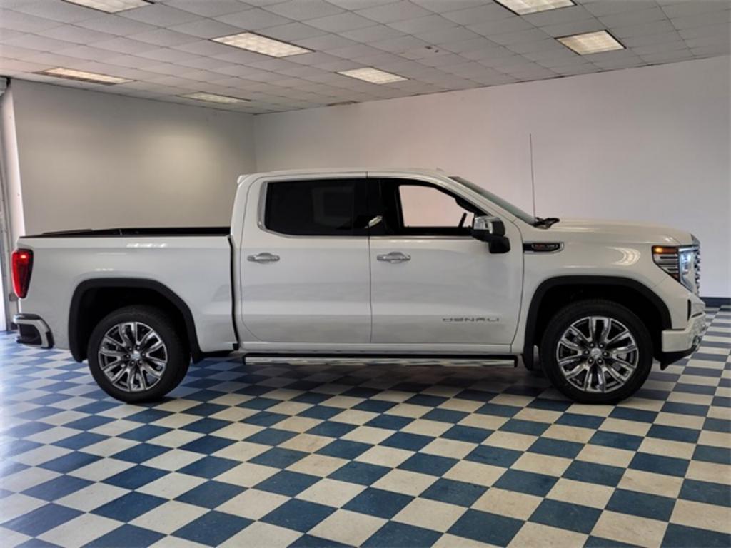 2023 GMC Sierra 1500 - $76,693