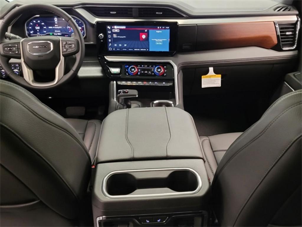 2023 GMC Sierra - $74,656