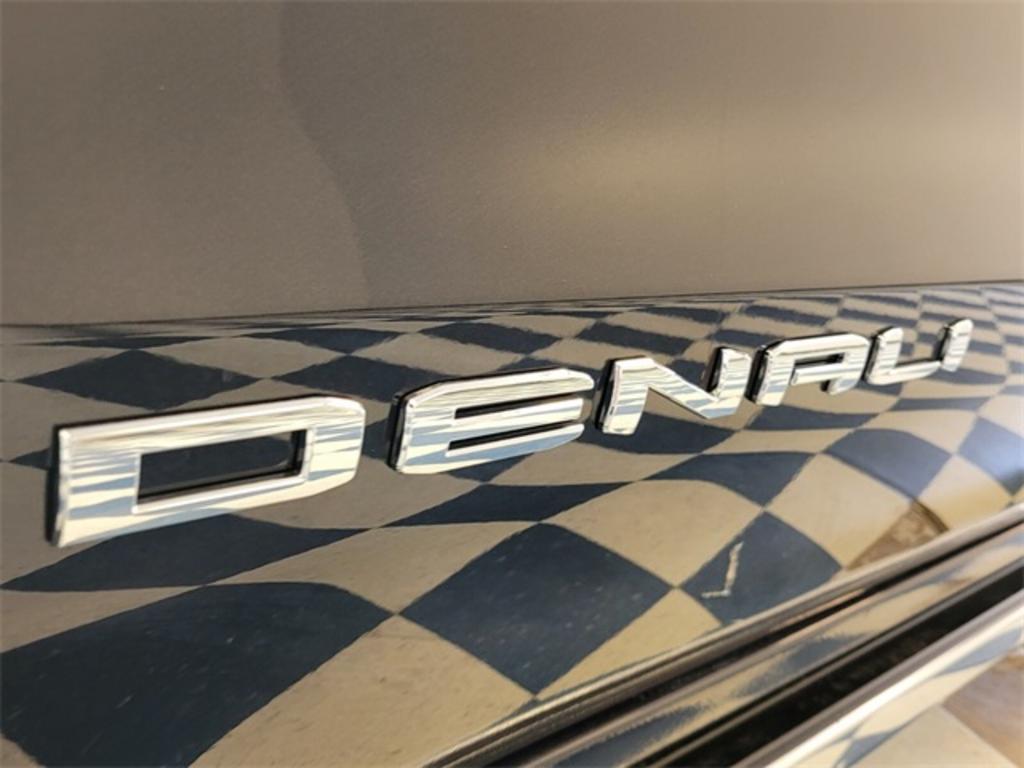 2023 GMC Sierra - $74,656