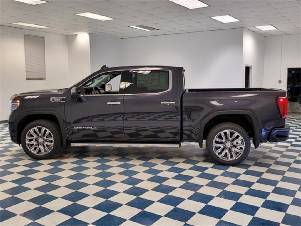 2023 GMC Sierra - $74,656