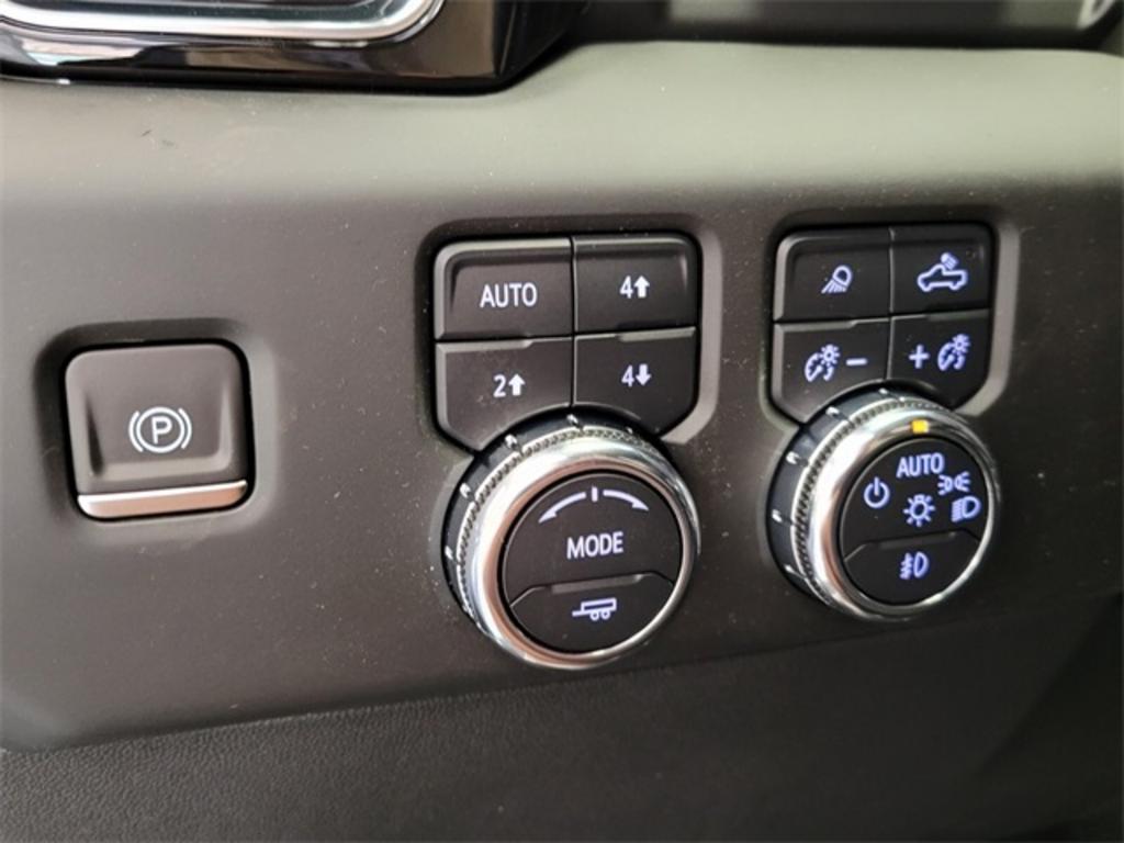 2023 GMC Sierra - $74,656