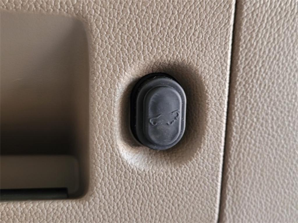 2019 Chevrolet Tahoe - $37,000