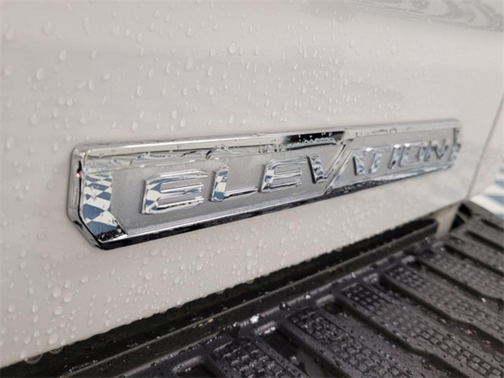 2023 GMC Sierra 1500 - $58,375