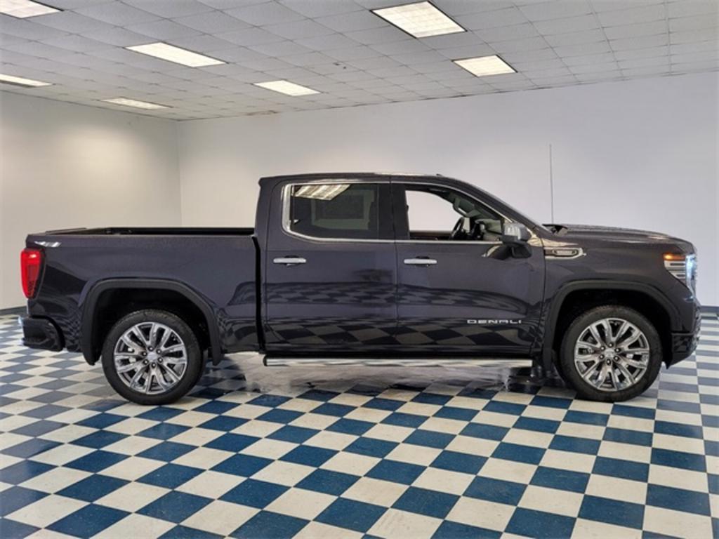 2023 GMC Sierra - $75,426