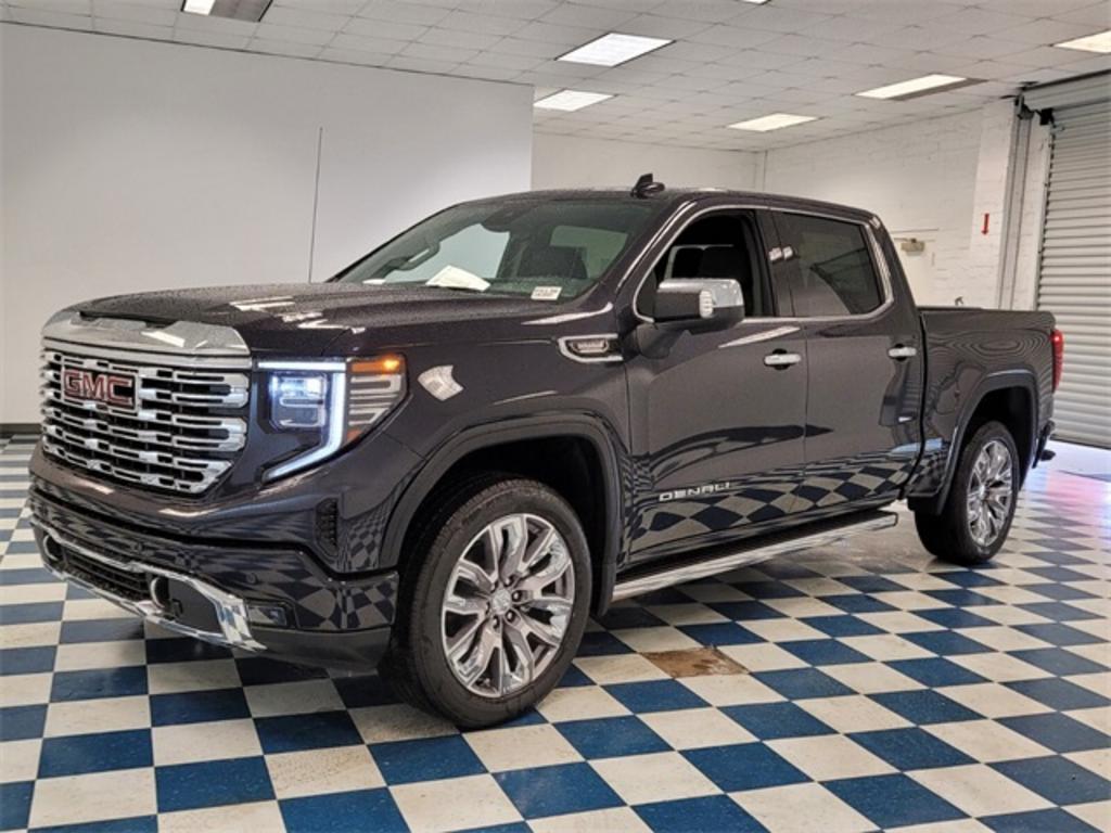 2023 GMC Sierra - $75,426