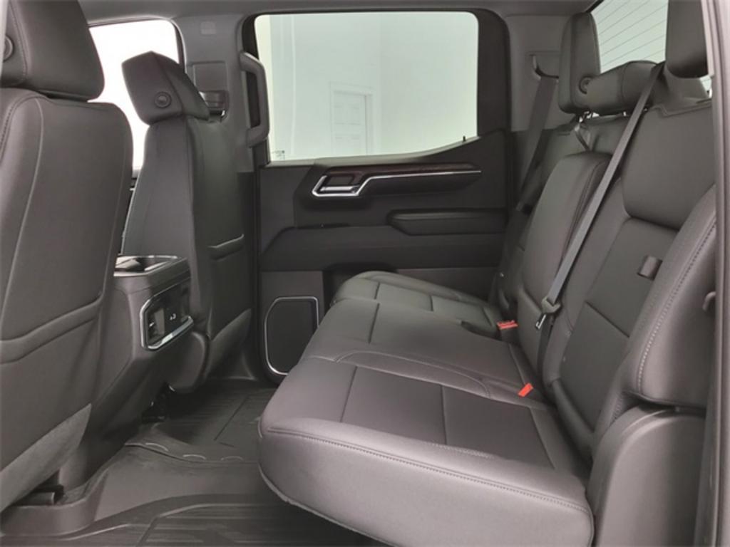 2023 GMC Sierra - $63,569