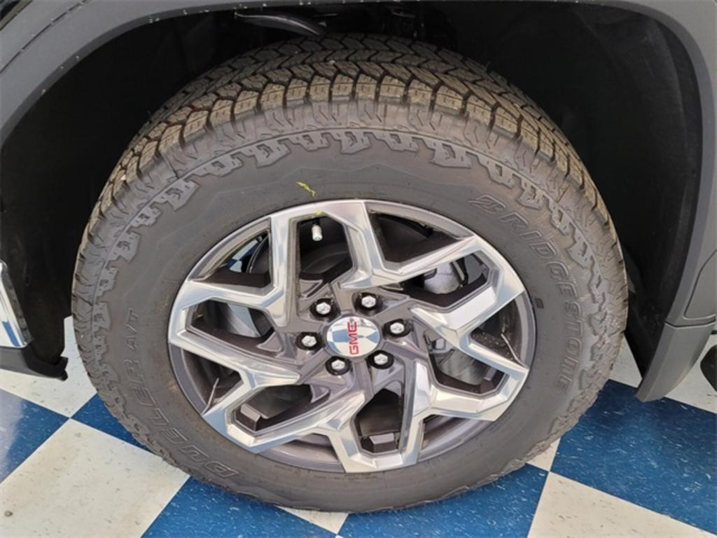 2023 GMC Sierra - $63,569