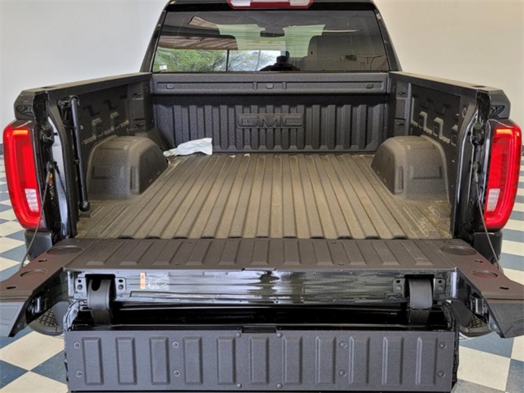 2023 GMC Sierra - $63,569