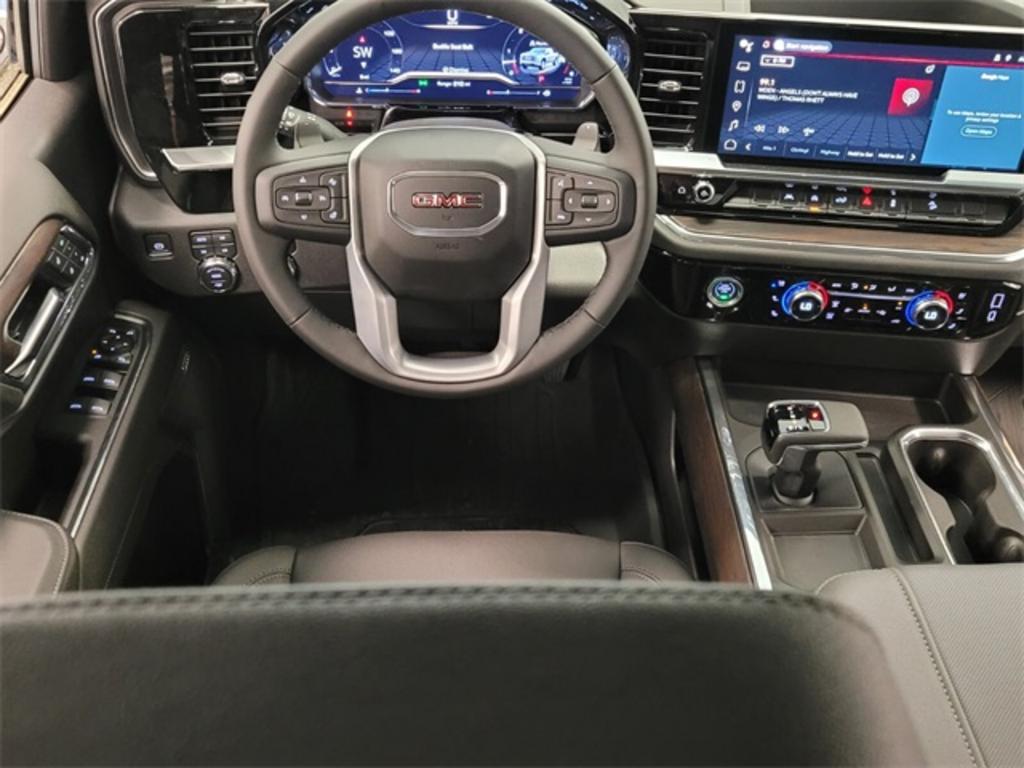 2023 GMC Sierra - $63,569
