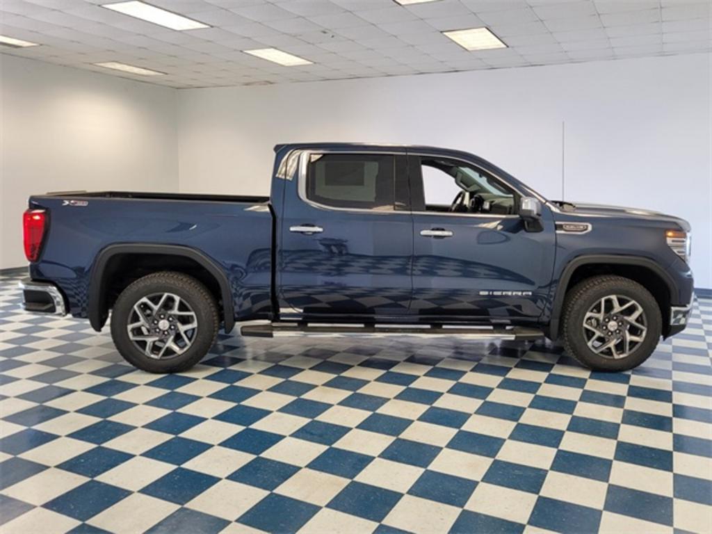 2023 GMC Sierra 1500 - $64,224