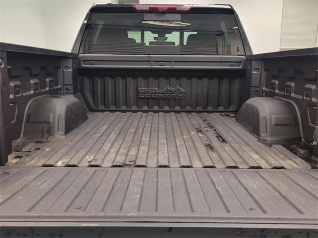 2021 Chevrolet Silverado 1500 - $57,000