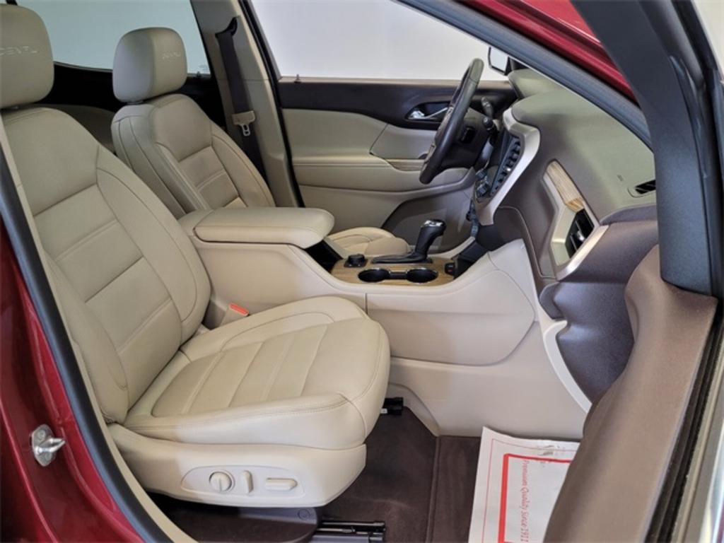 2018 GMC Acadia - $31,500