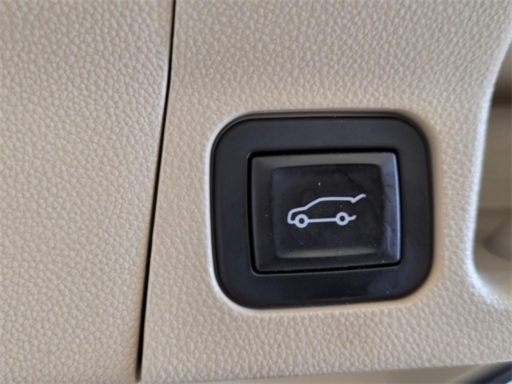 2018 GMC Acadia - $31,500