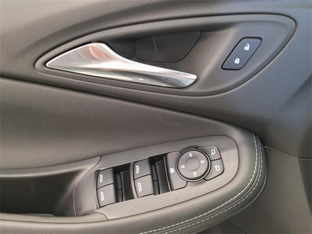 2023 Buick Encore - $25,900