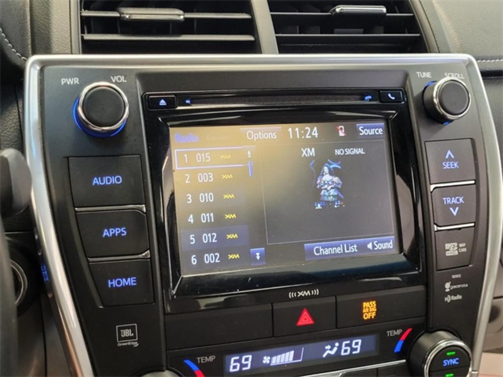 2017 Toyota Camry - $22,500