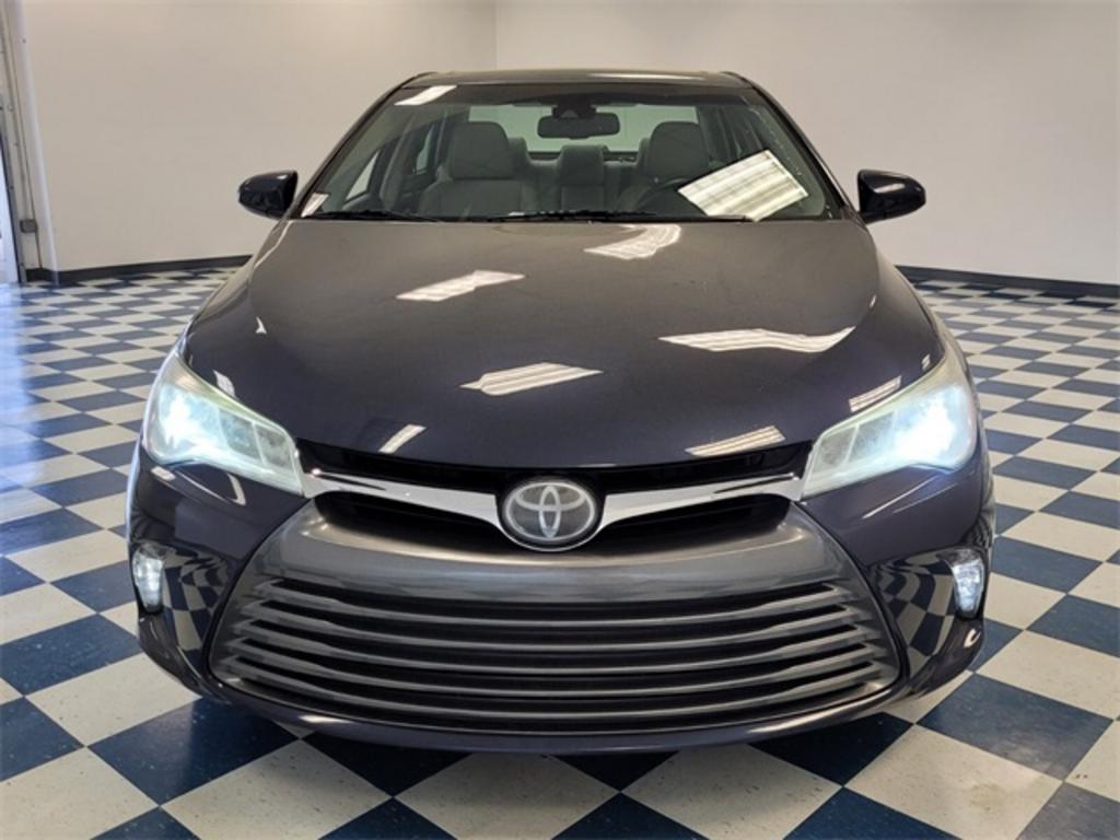 2017 Toyota Camry - $22,500