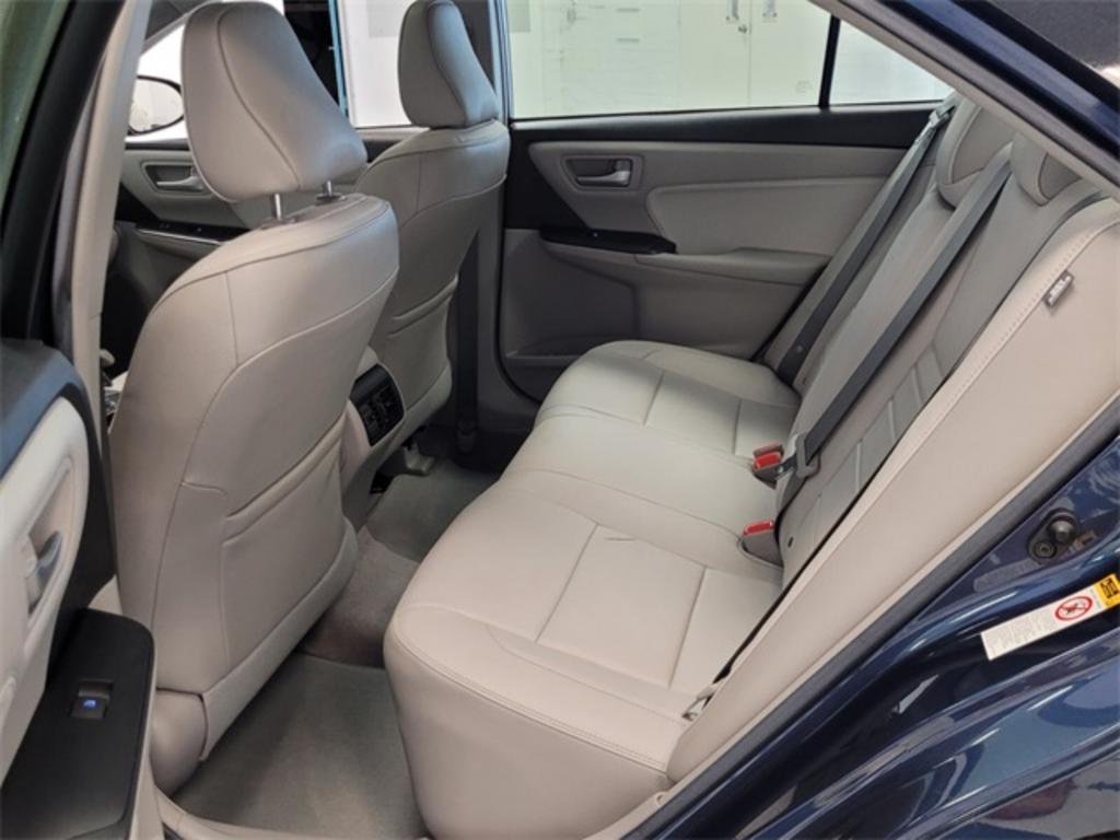 2017 Toyota Camry - $22,500