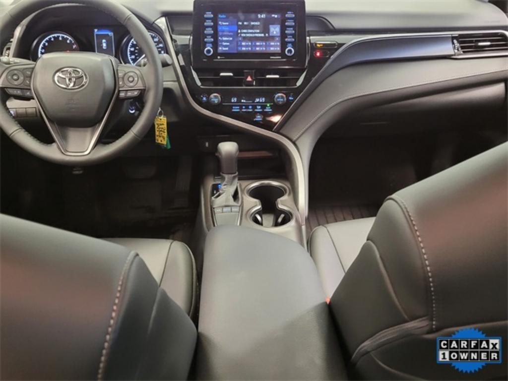 2023 Toyota Camry - $29,000