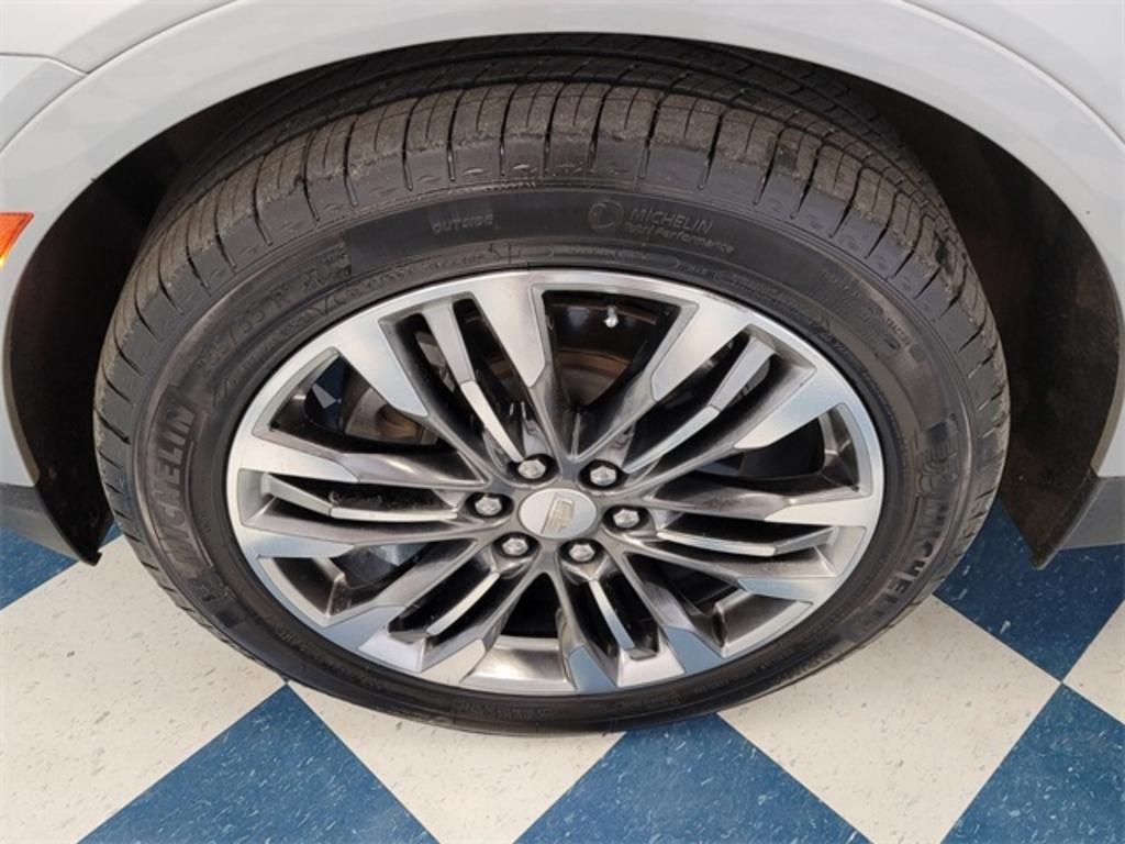 2018 Cadillac XT5 - $26,000