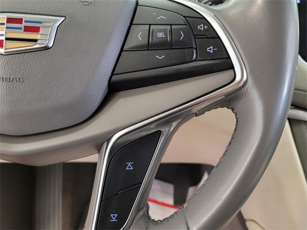 2018 Cadillac XT5 - $26,000