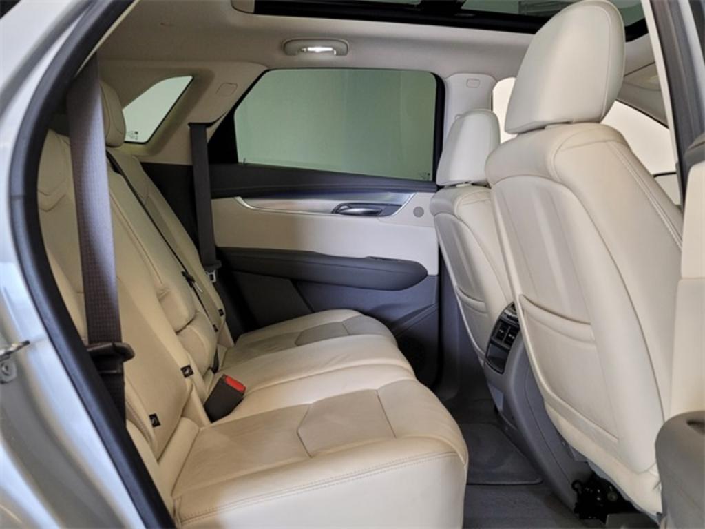 2018 Cadillac XT5 - $26,000