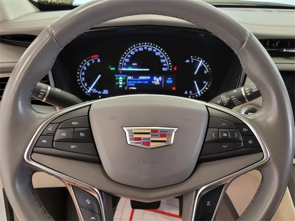 2018 Cadillac XT5 - $26,000