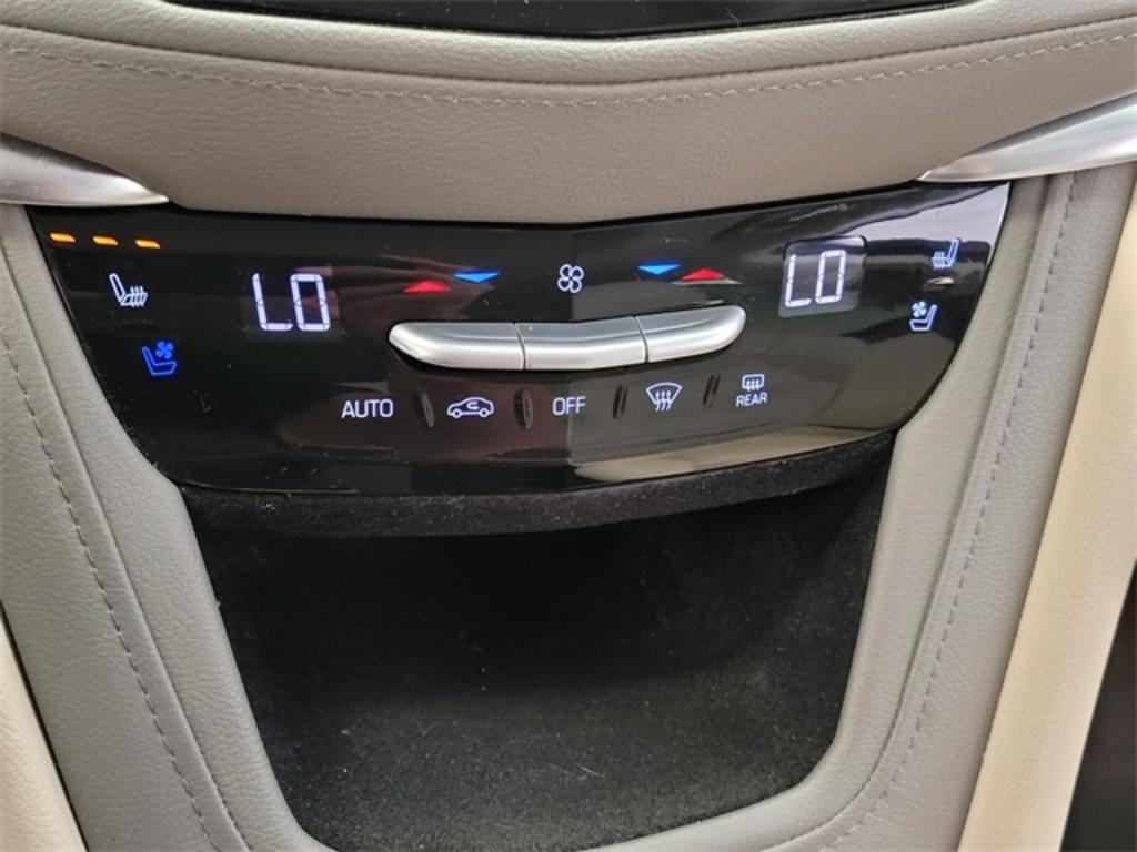 2018 Cadillac XT5 - $26,000