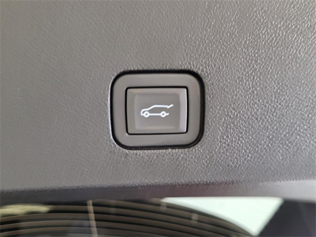 2023 Cadillac XT6 - $55,915