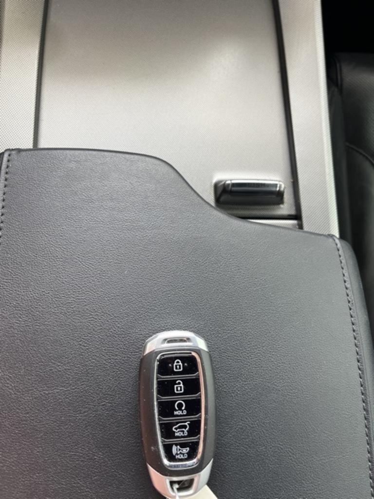 2020 Hyundai Palisade - $37,500