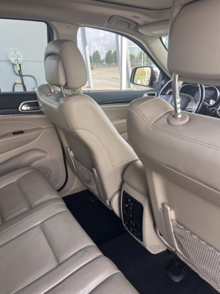 2020 Jeep Cherokee - $27,500