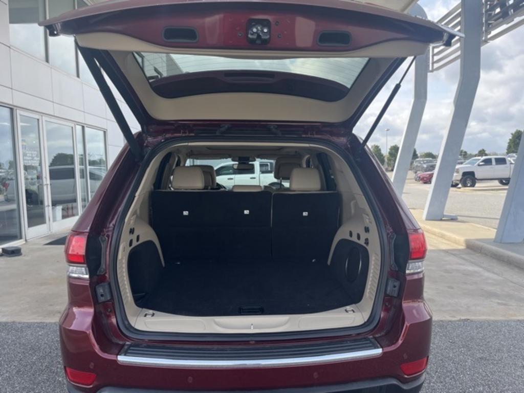 2020 Jeep Cherokee - $27,500