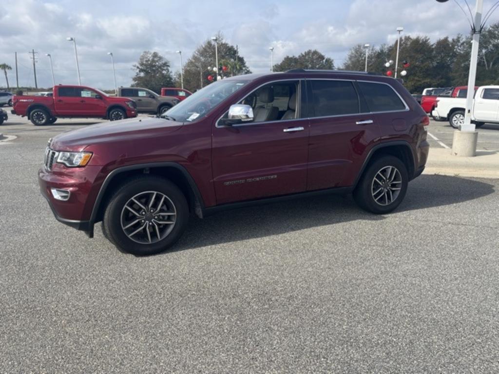 2020 Jeep Cherokee - $27,500