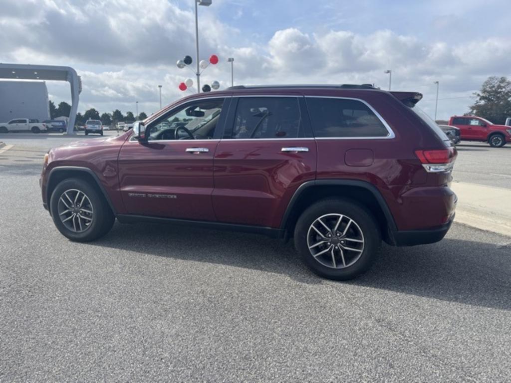 2020 Jeep Cherokee - $27,500
