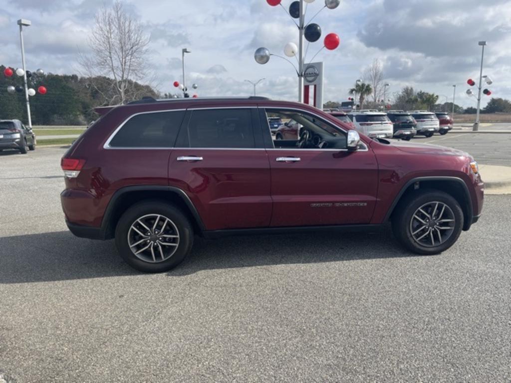 2020 Jeep Cherokee - $27,500