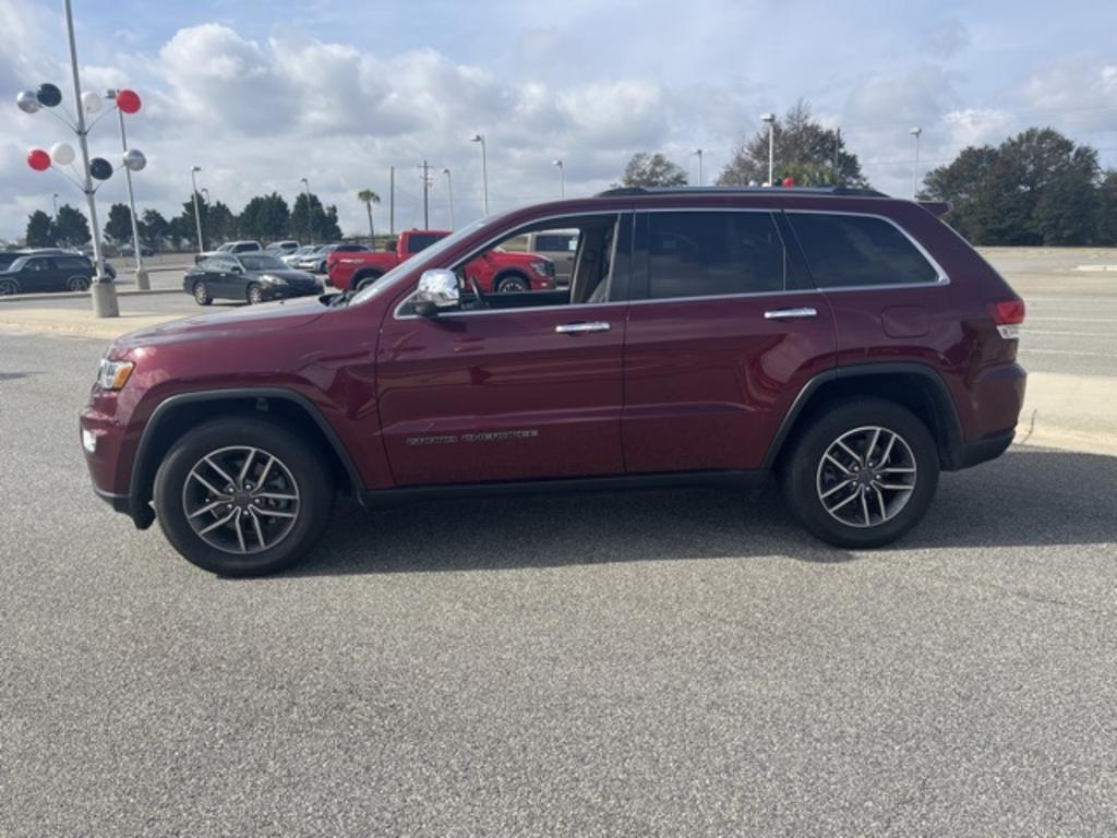2020 Jeep Cherokee - $27,500