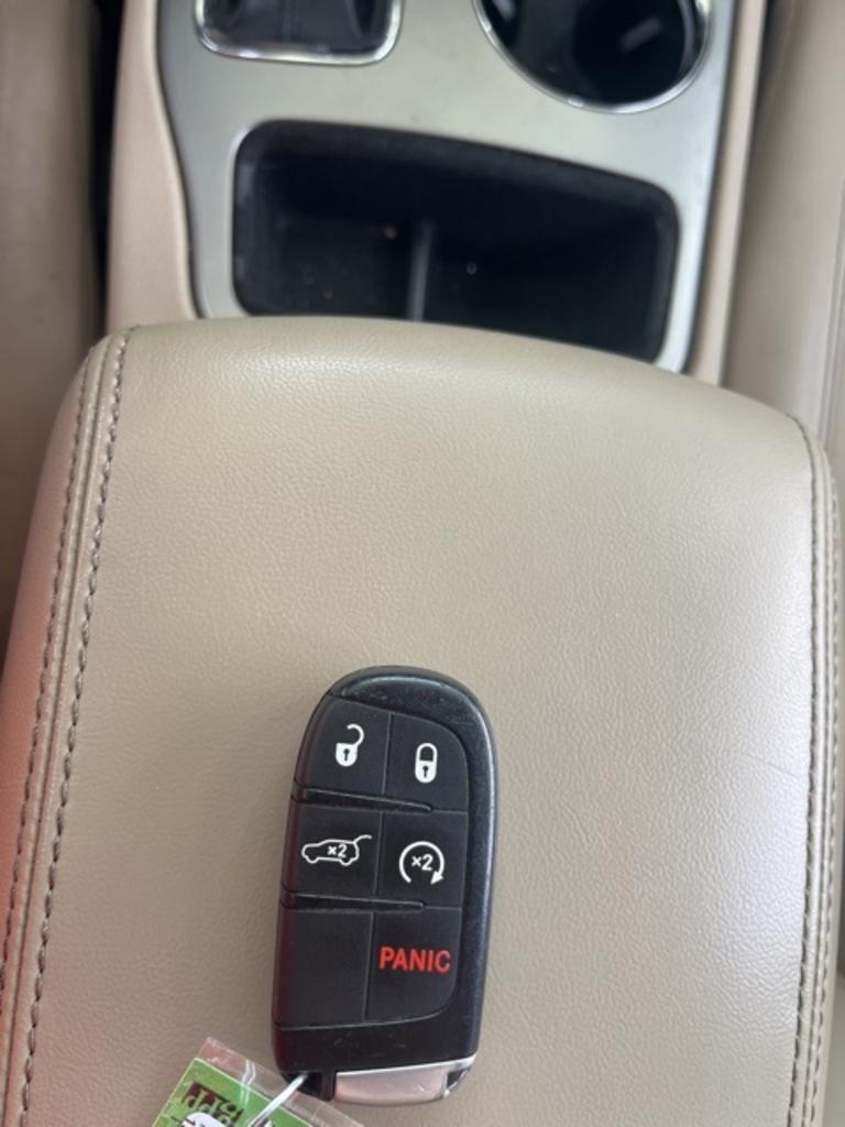 2020 Jeep Cherokee - $27,500