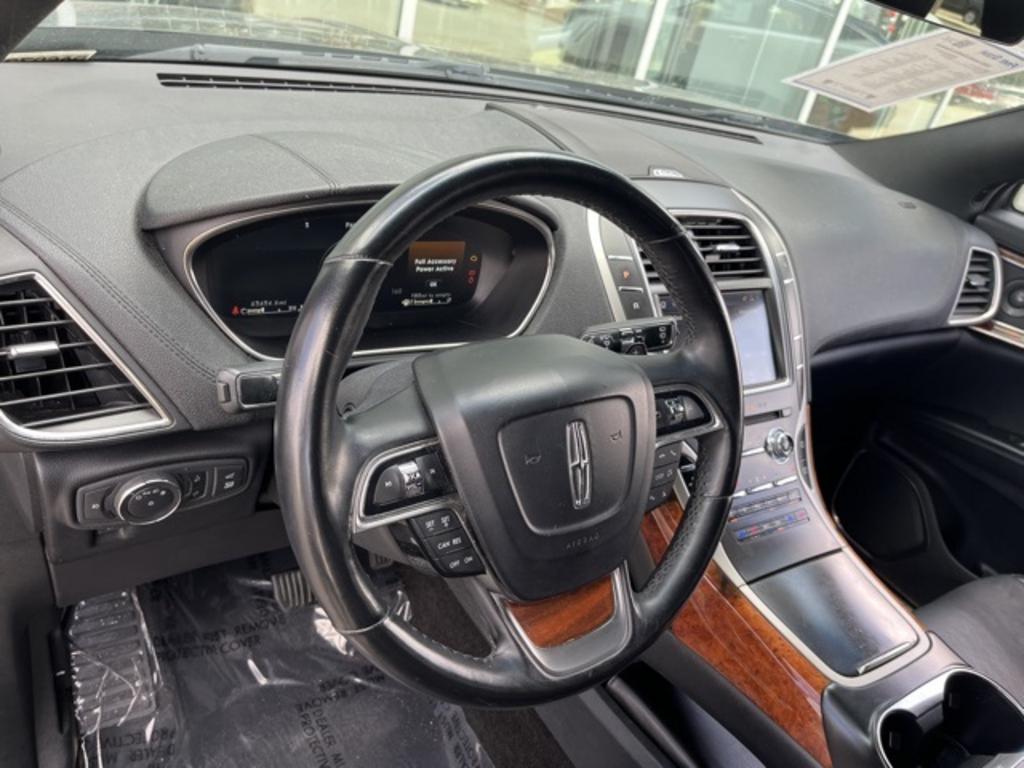 2020 Lincoln Nautilus - $29,000