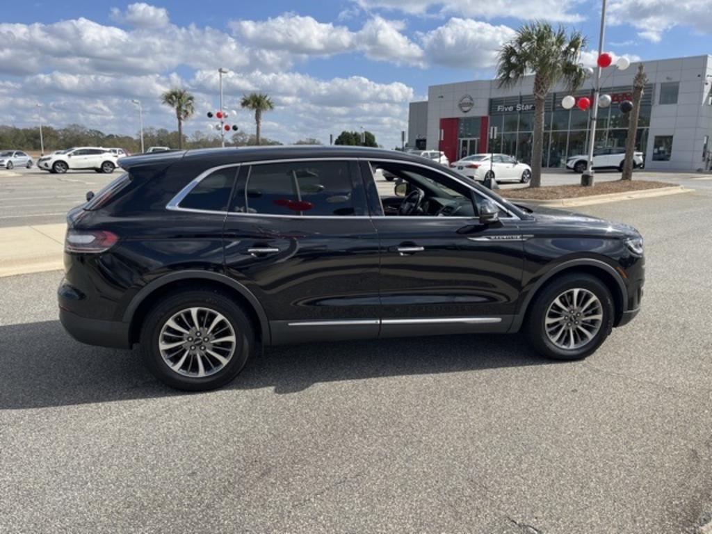 2020 Lincoln Nautilus - $29,000