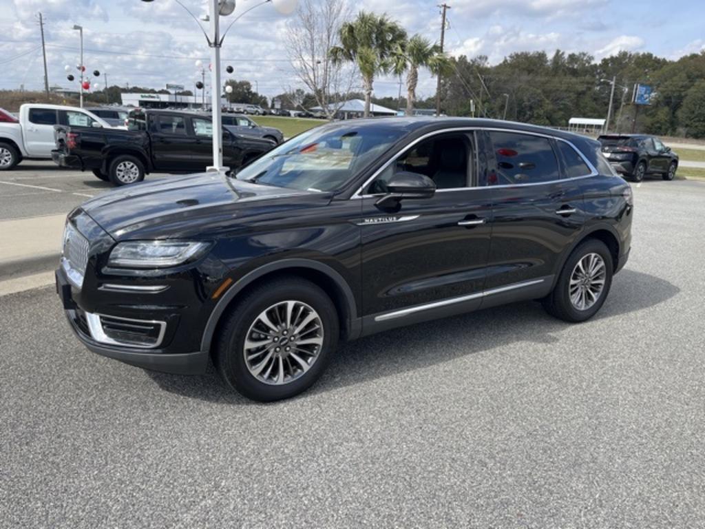 2020 Lincoln Nautilus - $29,000